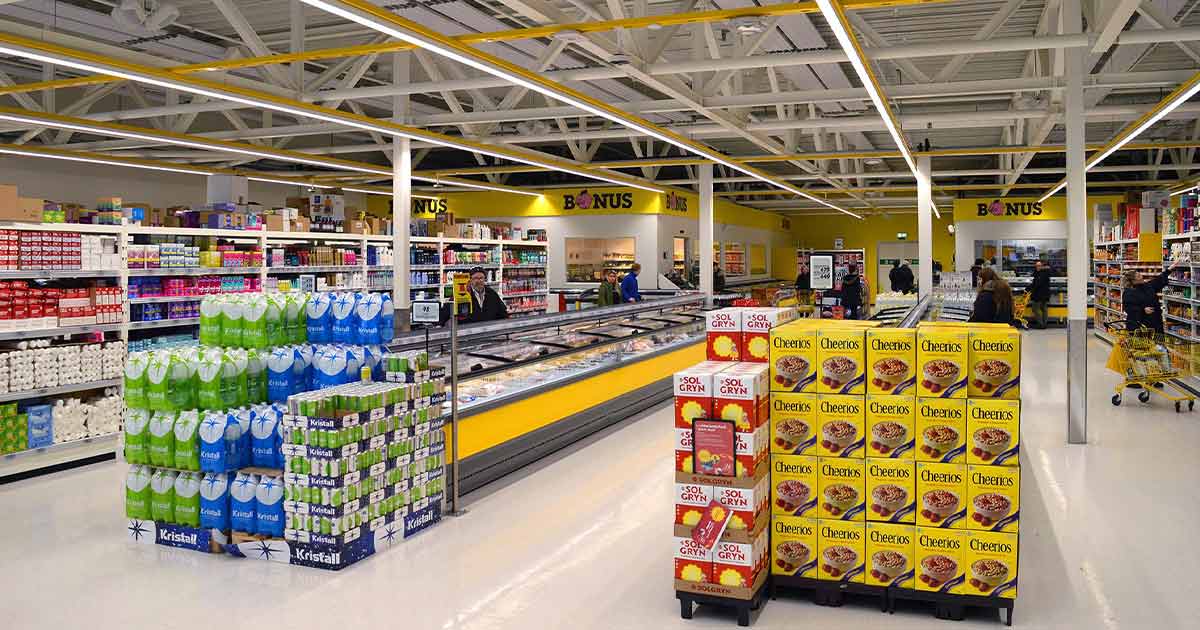 Säteilypaneelit myymälässä