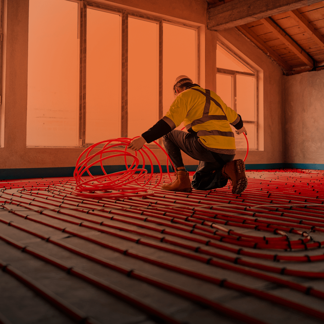 Lattialämmityksen asennus